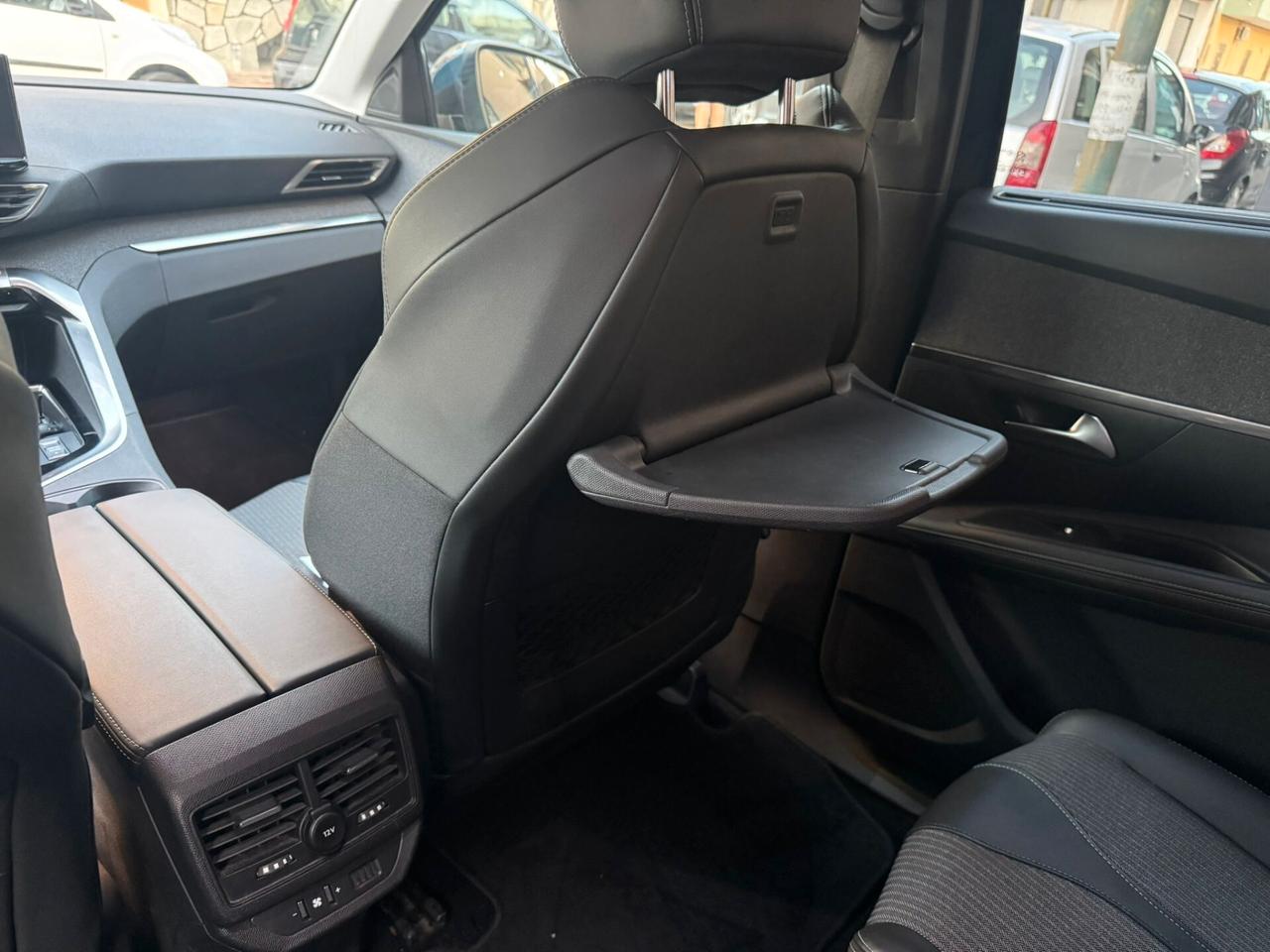 Peugeot 5008 BlueHDi 130 S&S EAT8 Allure 7 POSTI