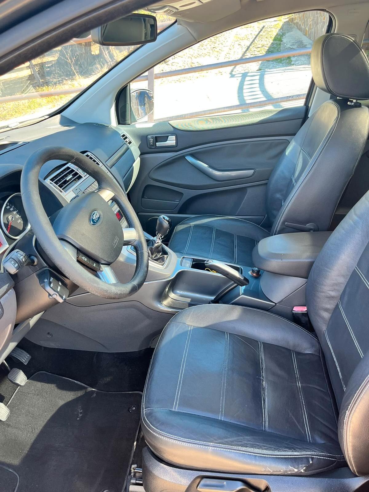 Ford Kuga 2.0 TDCi 136 CV 4WD Titanium DPF