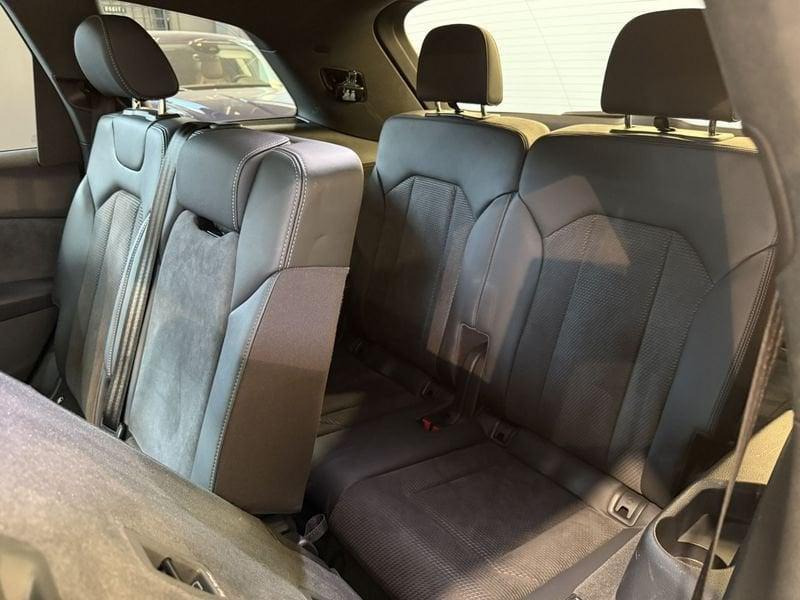 Audi Q7 50 TDI quattro tiptronic Sport