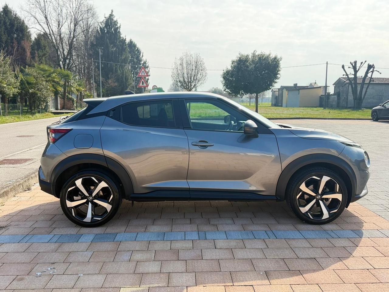 Nissan Juke 1.0 DIG-T 117 CV N-Connecta