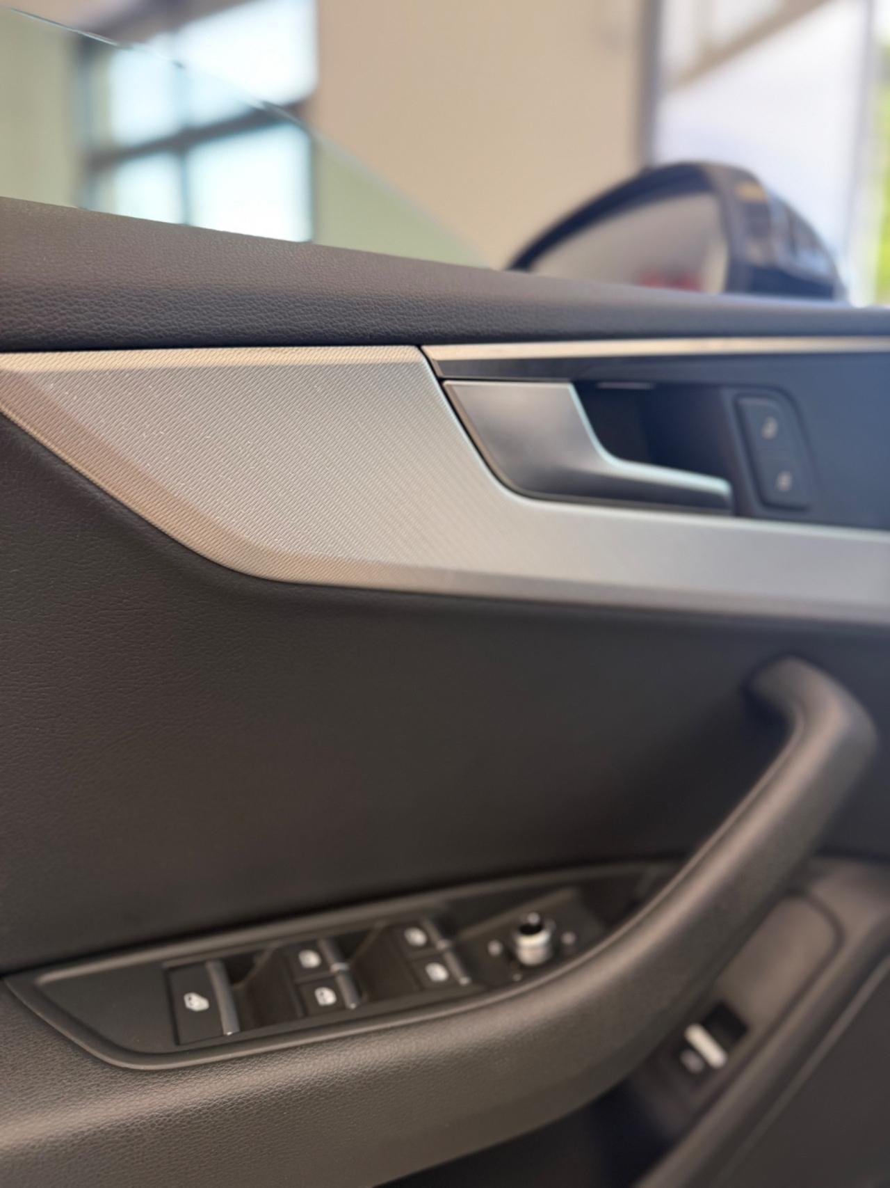 Audi A5 Cabrio 40 2.0 tdi Sport 190cv CAMBIO s-tronic NAVIGATORE, INTERNI IN PELLE, ANDROID AUTO, KM CERTIF