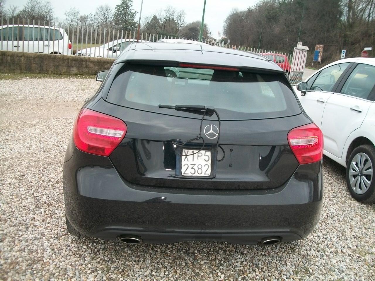 Mercedes-benz A 180 Premium CC 1595 KW 90 HP 122 KM 97650 TALIANDATI GARANZIA UN ANNO BENZINA EURO 06 NERA