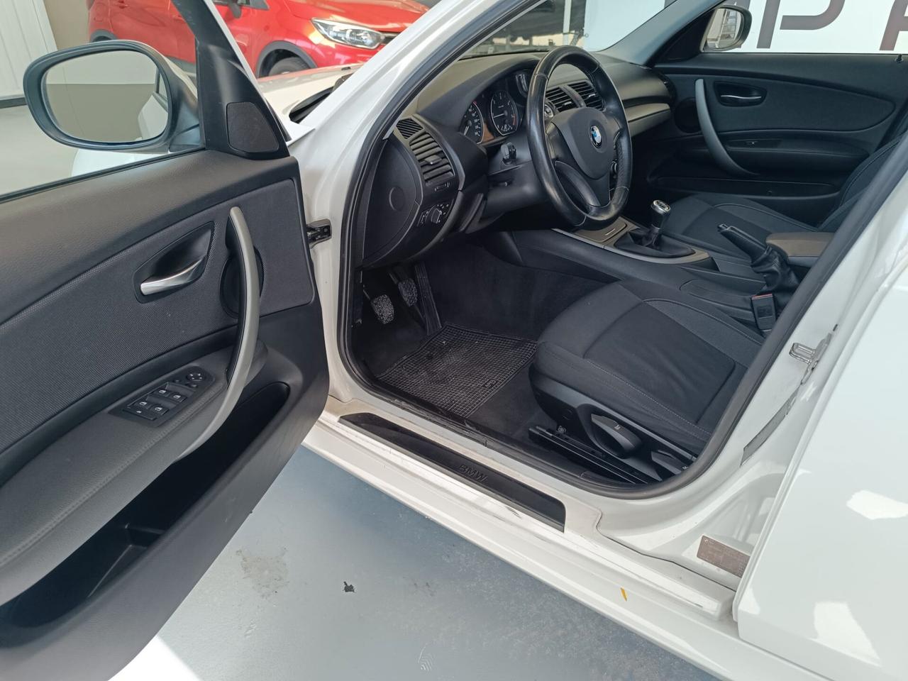 Bmw Serie 1 16d 2.0 116CV cat 5 porte Eletta