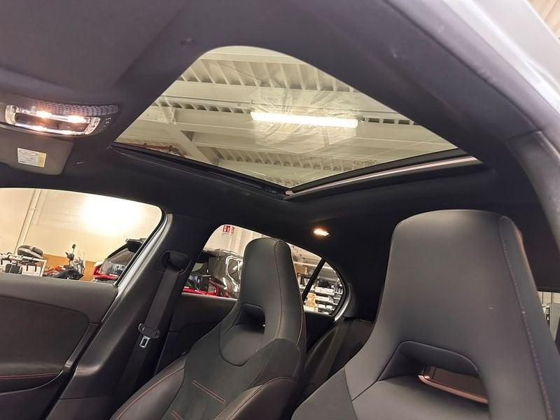 Mercedes-Benz Classe A A 180 AMG Line Premium auto