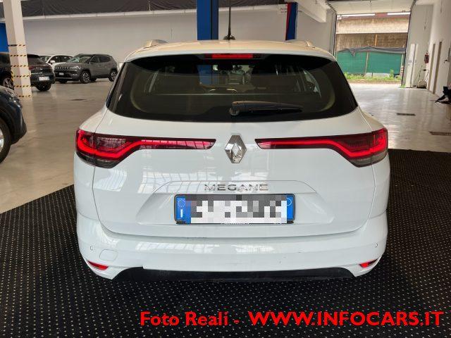 RENAULT Megane Sporter Blue dCi 115 CV Business AUTOCARRO N1