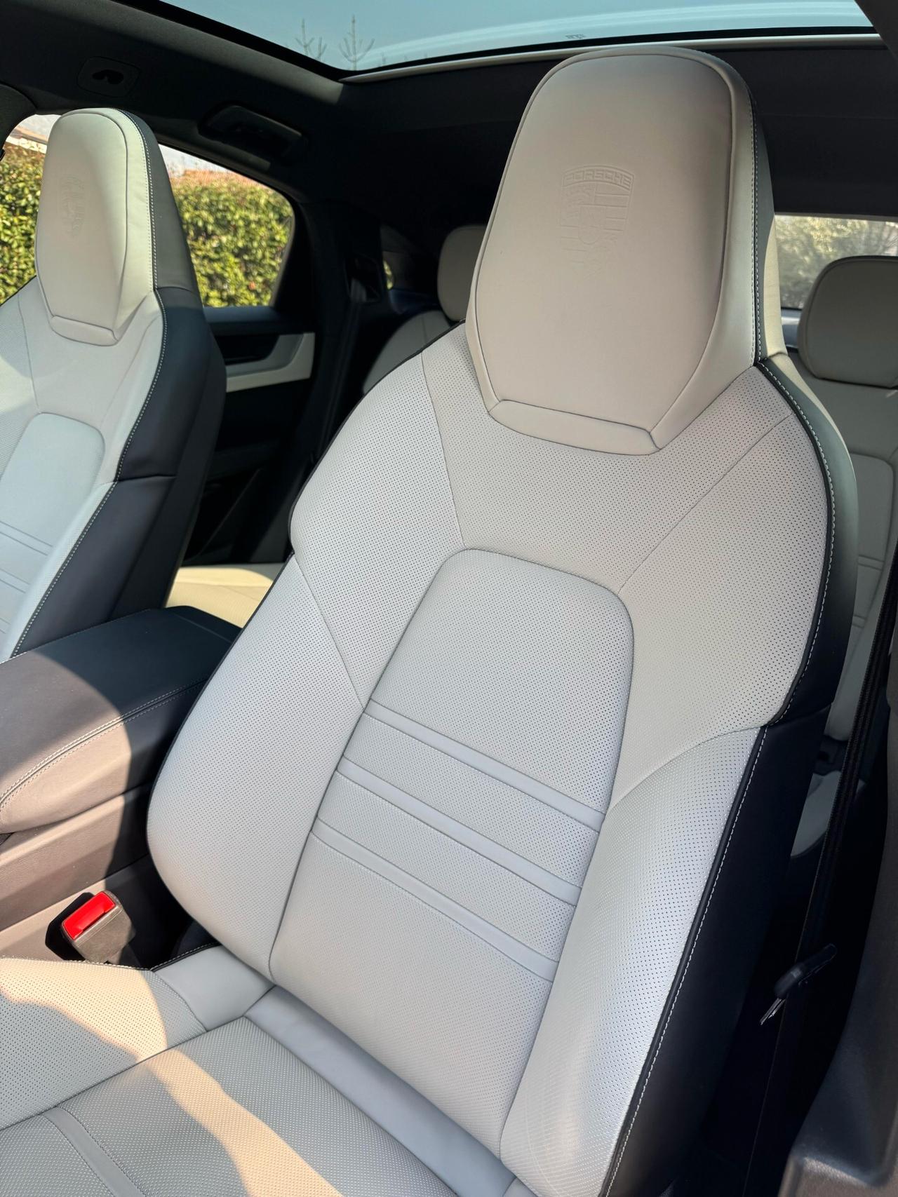 Porsche Cayenne Coupé 3.0 V6 E-Hybrid