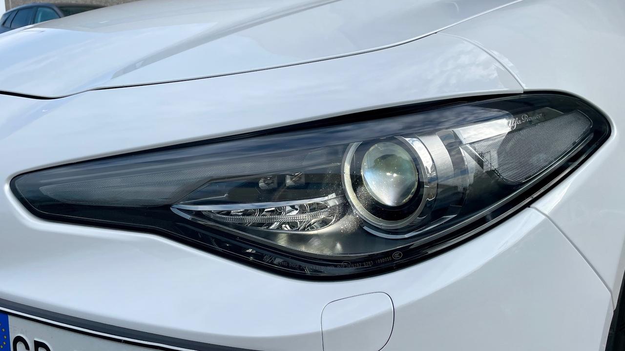 ALFA ROMEO GIULIA 2.2 VELOCE AT8 Q4 210CV - TETTO, PELLE, SEDILI RISCALDATI