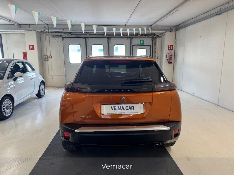 Peugeot 2008 BlueHDi 130 EAT8 Allure Pack aut.-CAR PLAY RETROC-SOLO KM 21200!