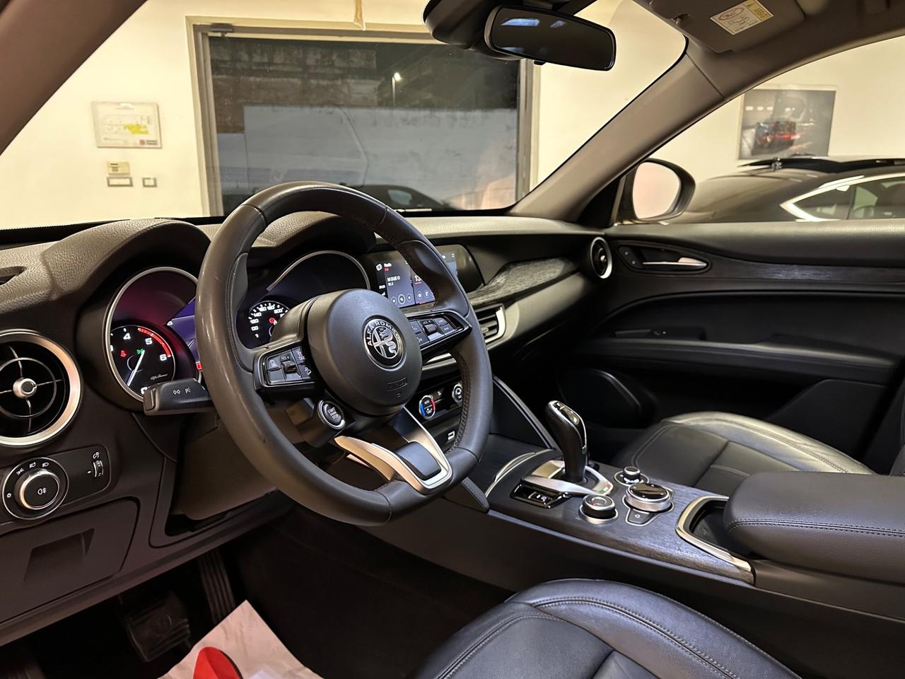 Alfa Romeo Stelvio 2.2 190 CV AT8 B-Tech