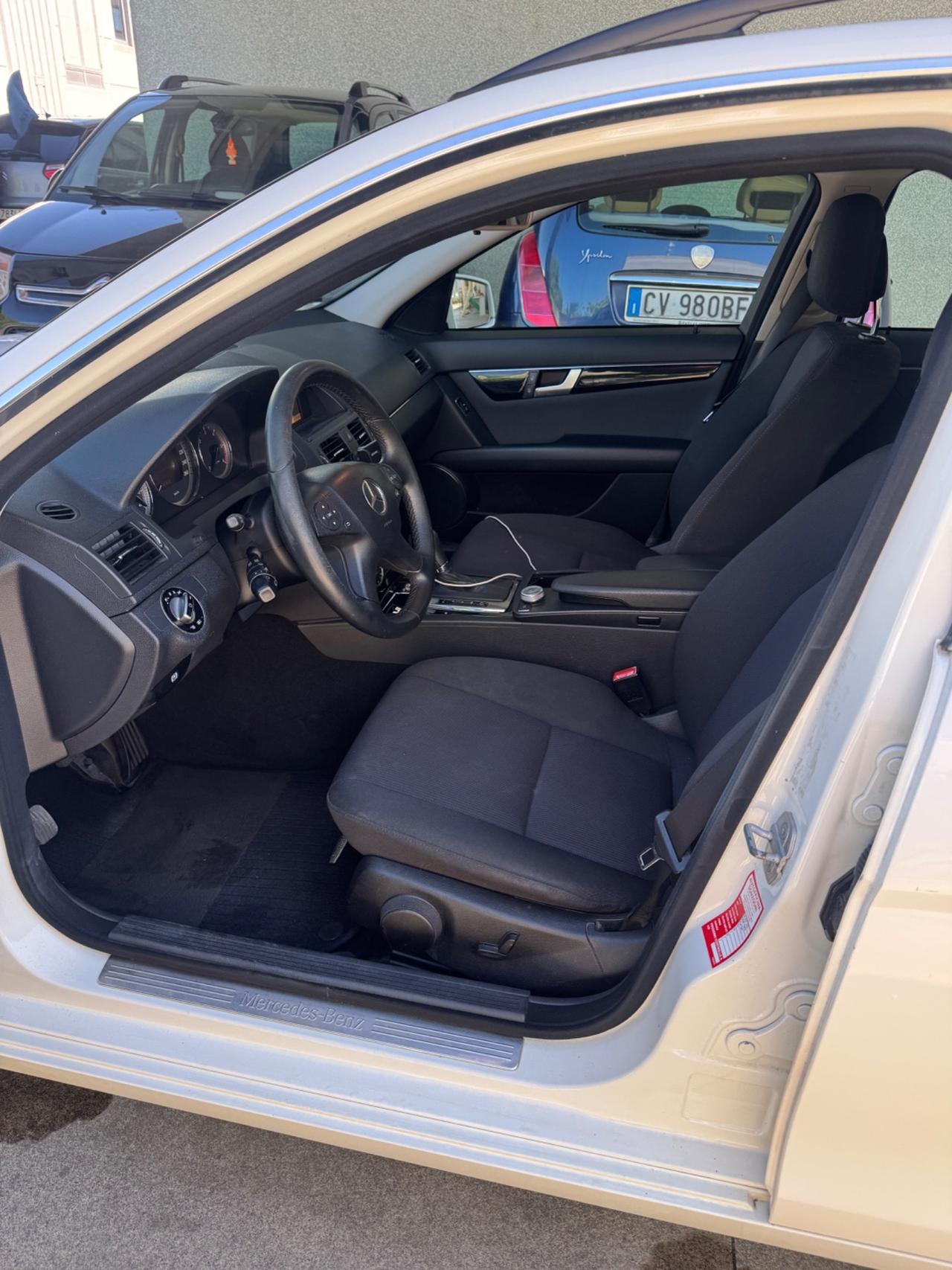 Mercedes-benz C 220 CDI S.W. BlueEFFICIENCY Executive