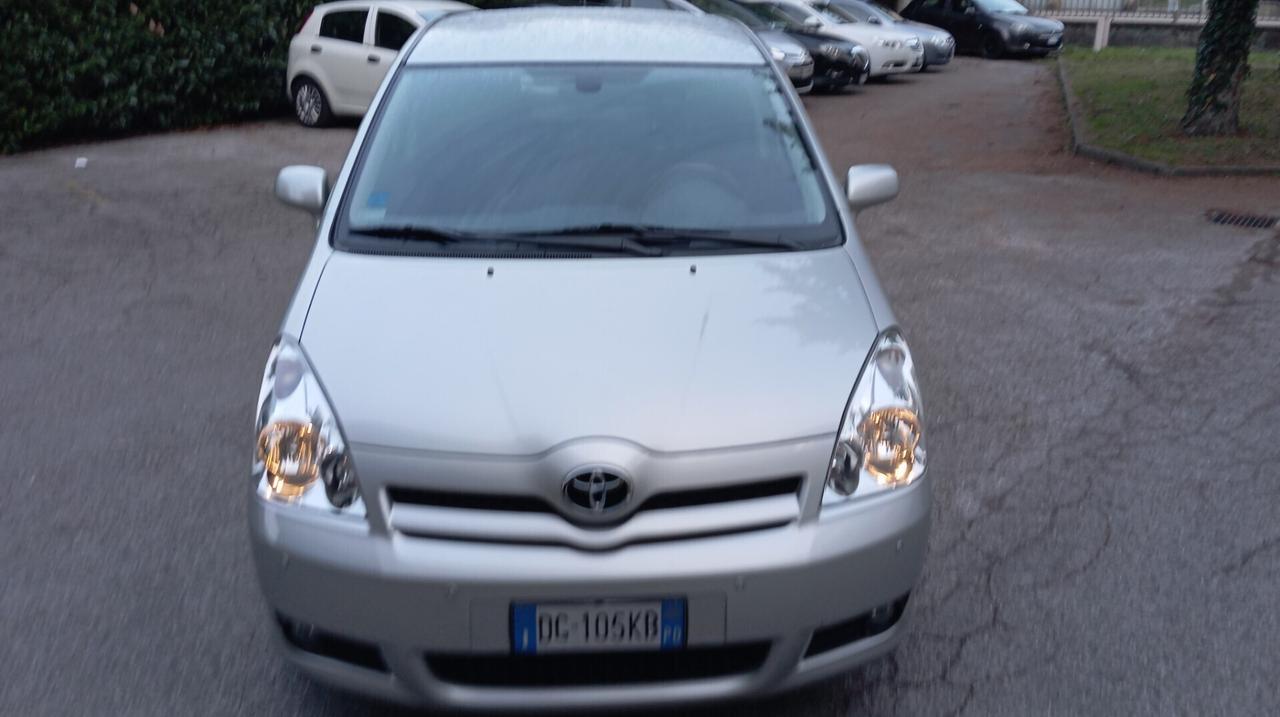 Toyota Corolla Verso 1.8 16V 5Posti