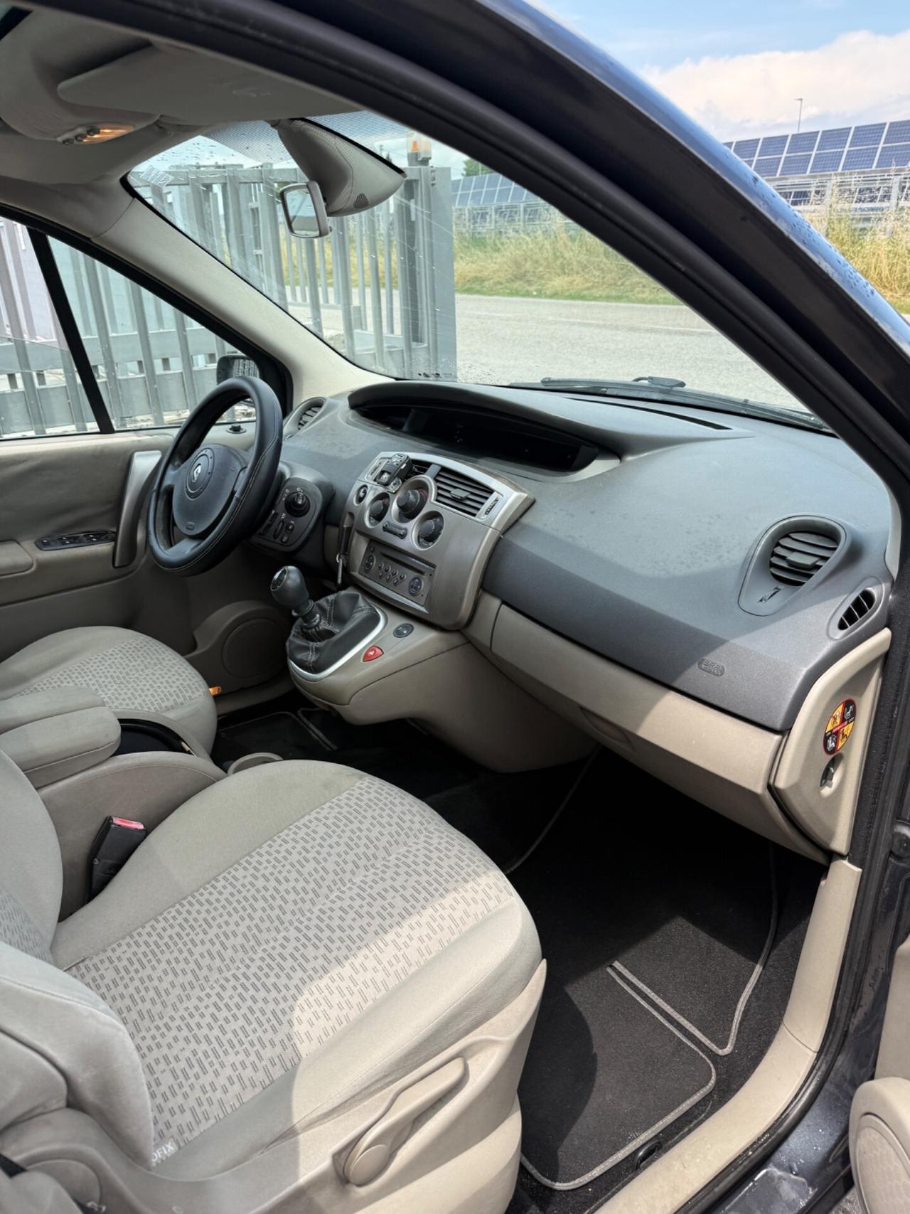 Renault Scenic Scénic 1.5 dCi/105CV Serie Speciale Exception