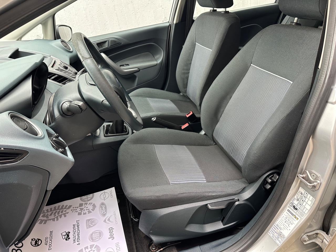 Ford Fiesta 1.4 TDCi 70CV 5 porte