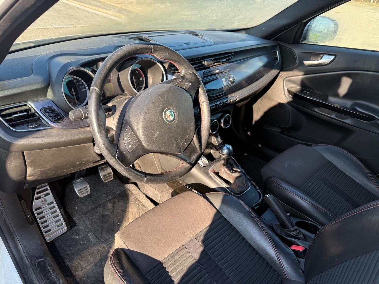 Alfa Romeo Giulietta 2.0 JTDm-2 170 CV Distinctive