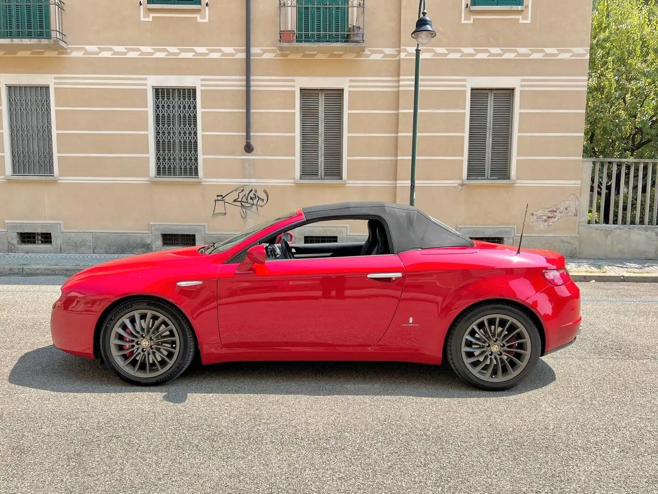 Alfa Romeo Spider 1750 TBi Turbo 200cv