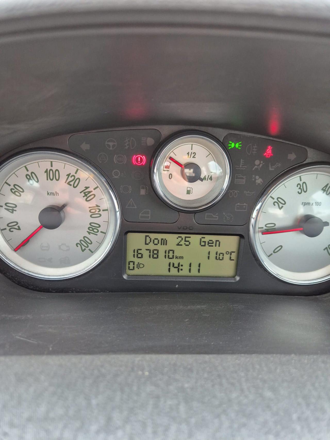 Lancia Ypsilon 1.3 MJT 75 CV Platino