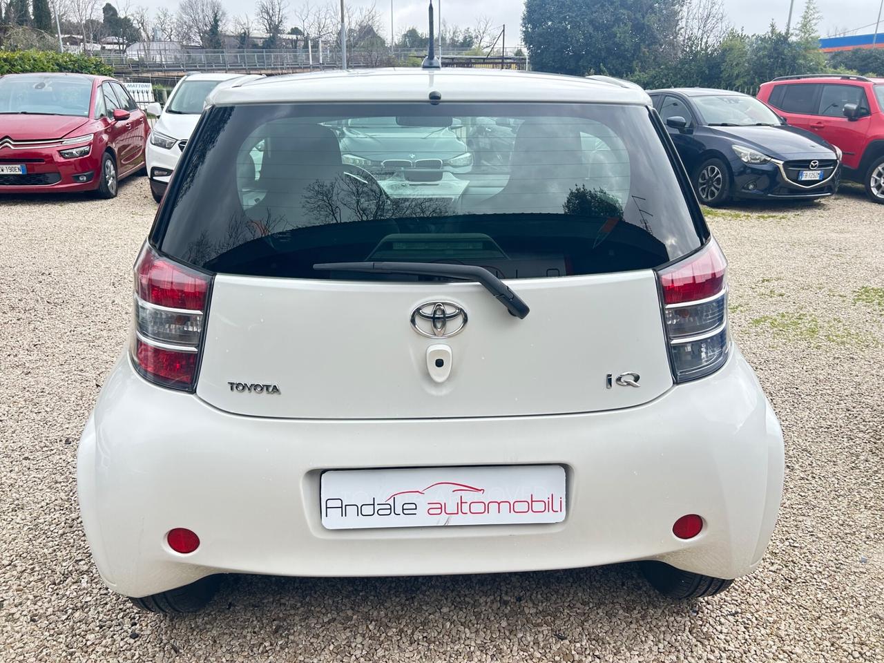 Toyota iQ 1.0 Sol NEOPATENTATI