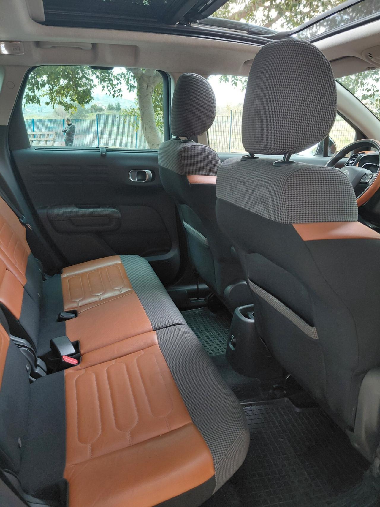 Citroen C3 Aircross BlueHDi 100 Shine