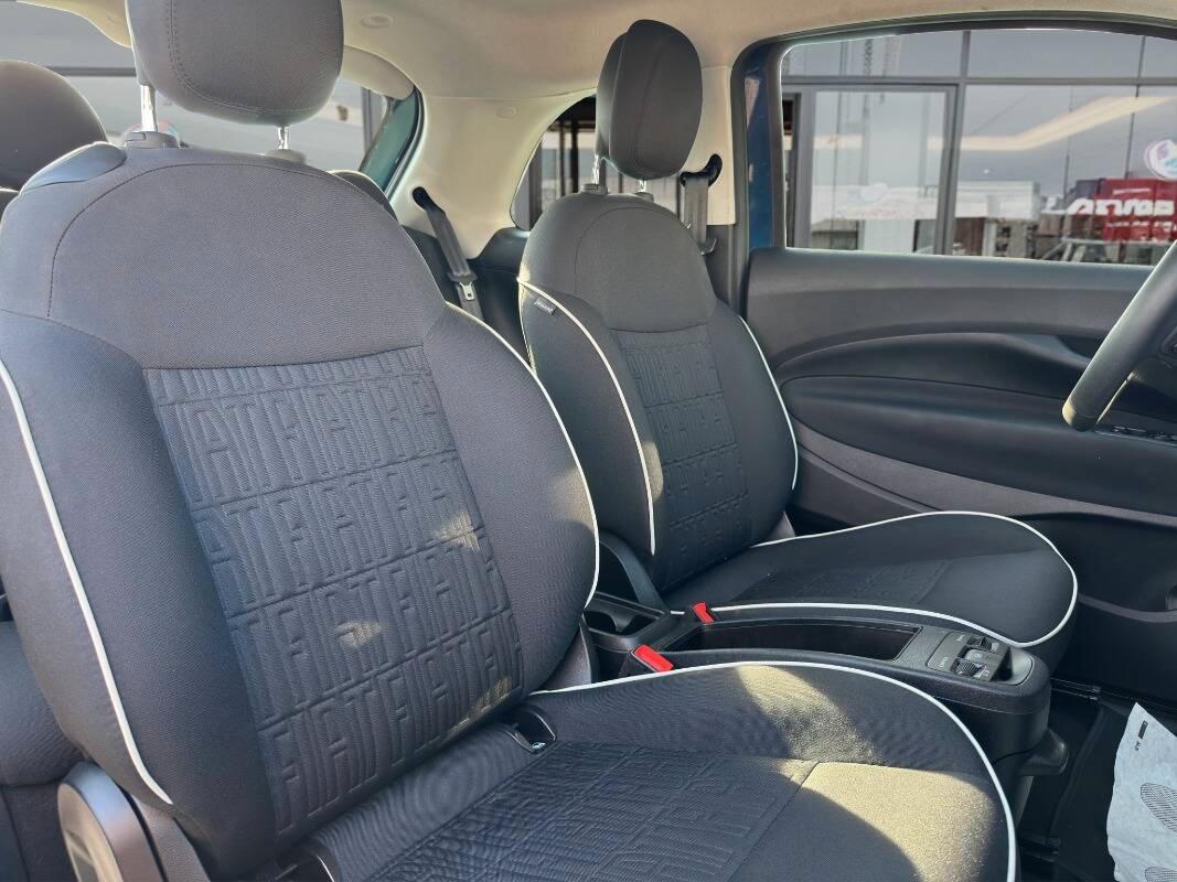 Fiat 500e 3+1 42 kWh Icon CON CARPLAY