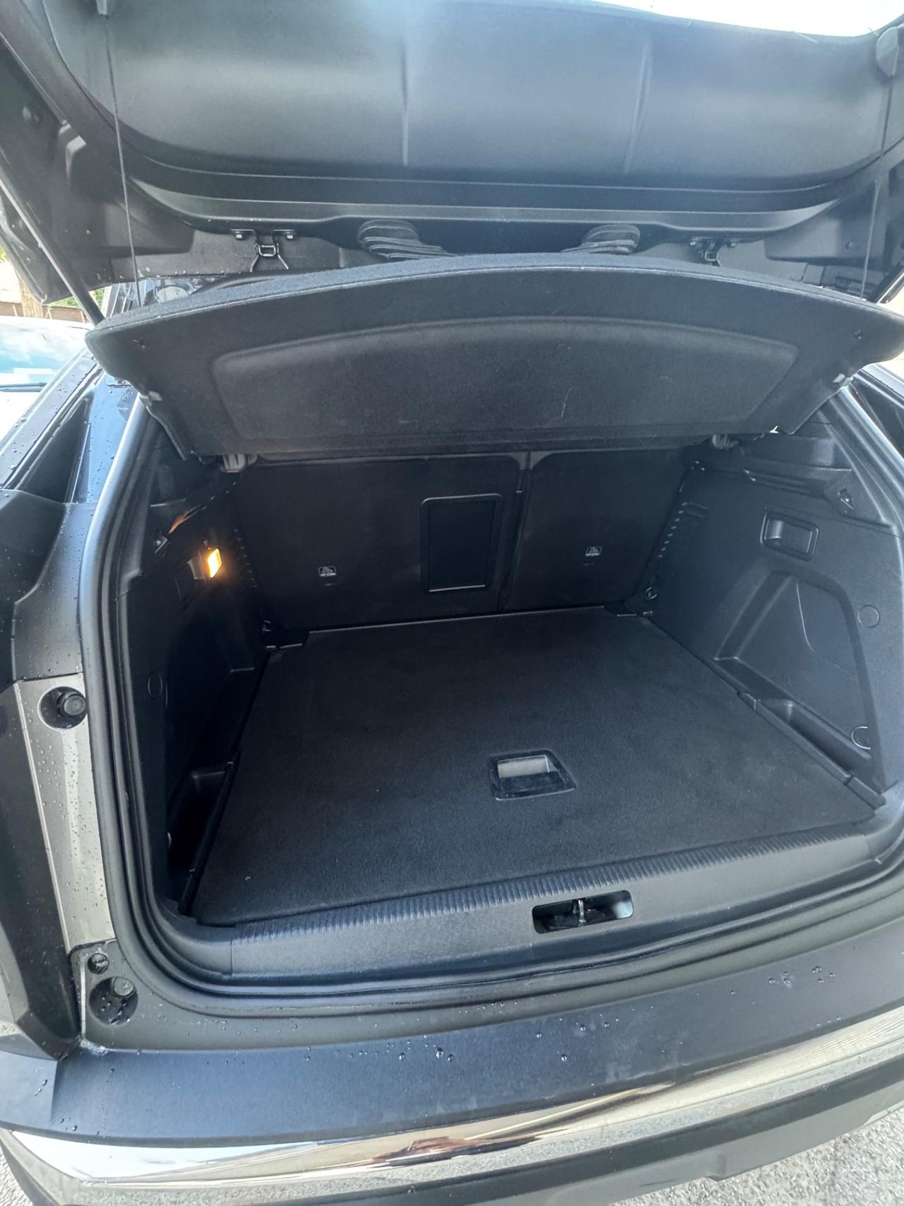 Peugeot 3008 Hybrid 136 e-DCS6 GT