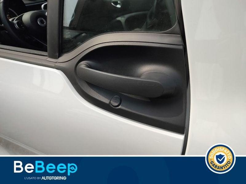smart fortwo EQ PASSION 4,6KW