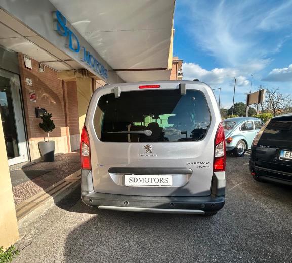 Peugeot Partner Tepee 1.6 bluehdi Outdoor 100cv
