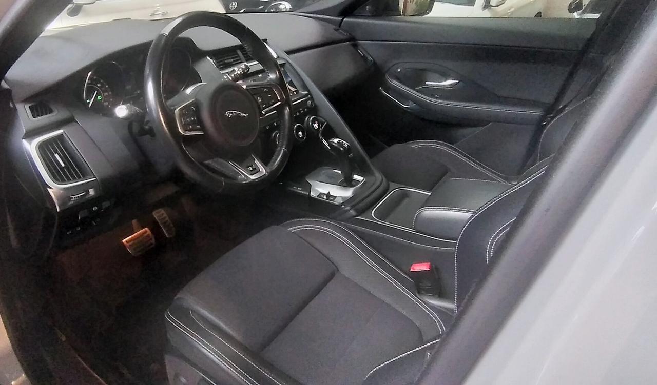 Jaguar E-Pace 2.0D 150 CV R-Dynamic