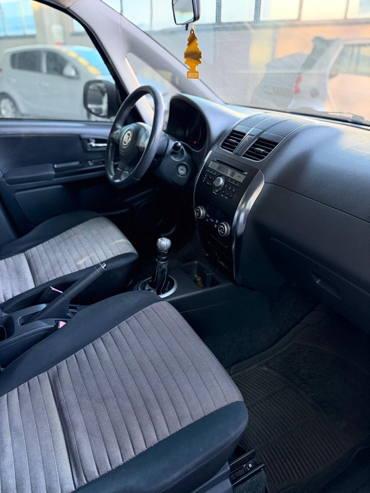 Fiat Sedici 1.6 16V 4x2 Emotion