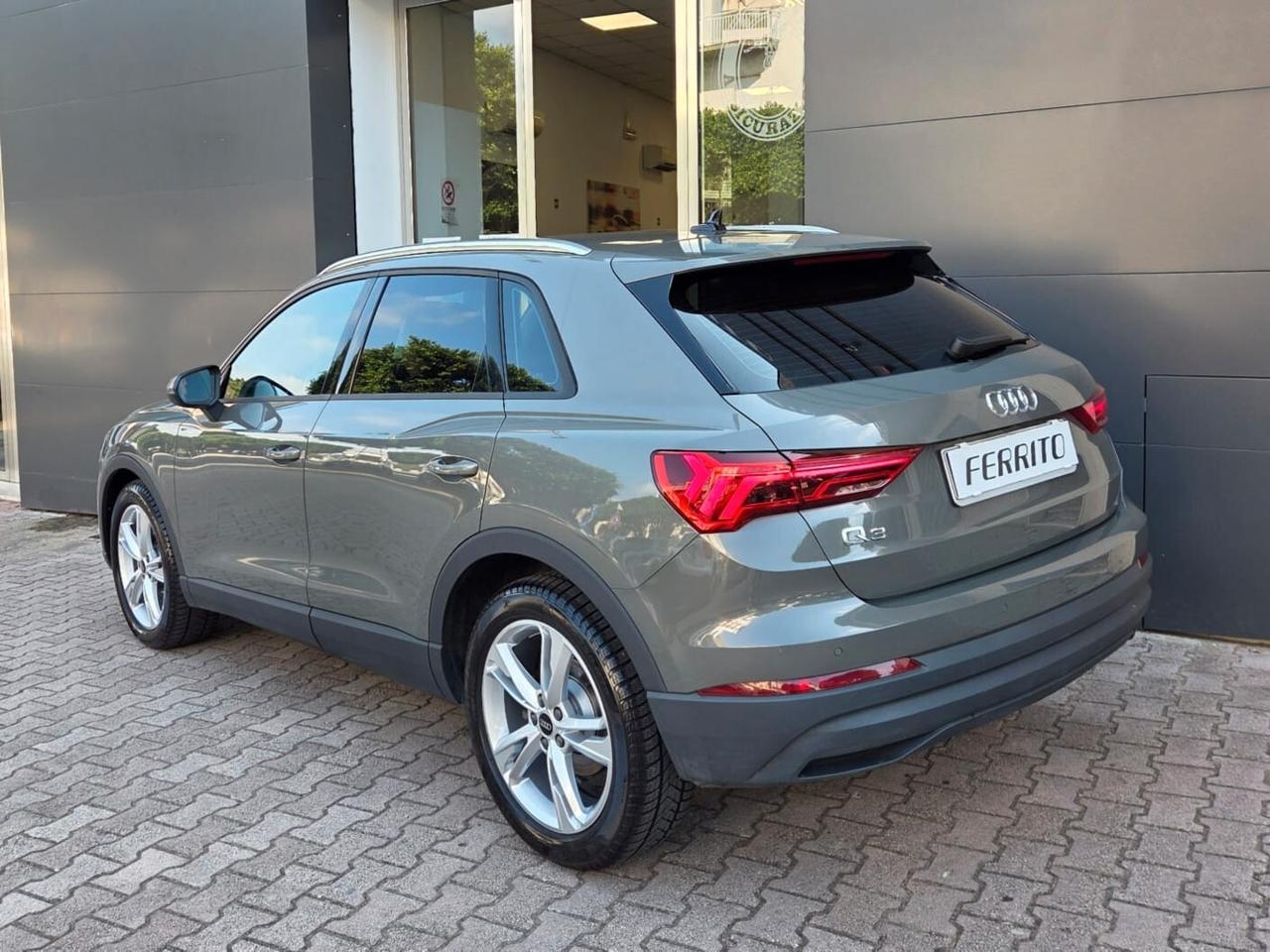 Audi Q3 35 TDI S tronic 150 cv Business