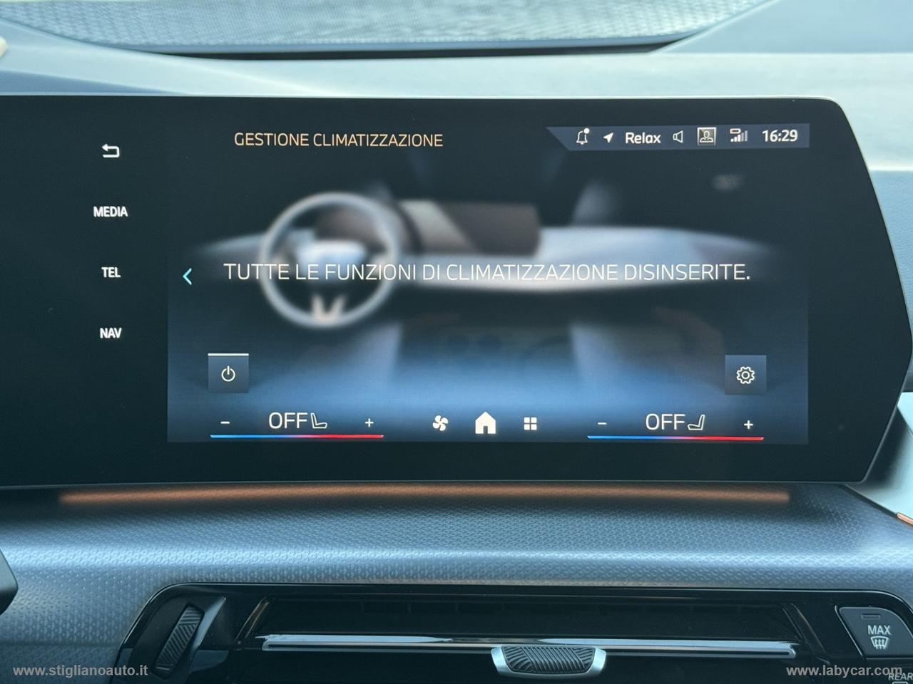 BMW 218d Active Tourer Msport HEAD- UP DISPLAY