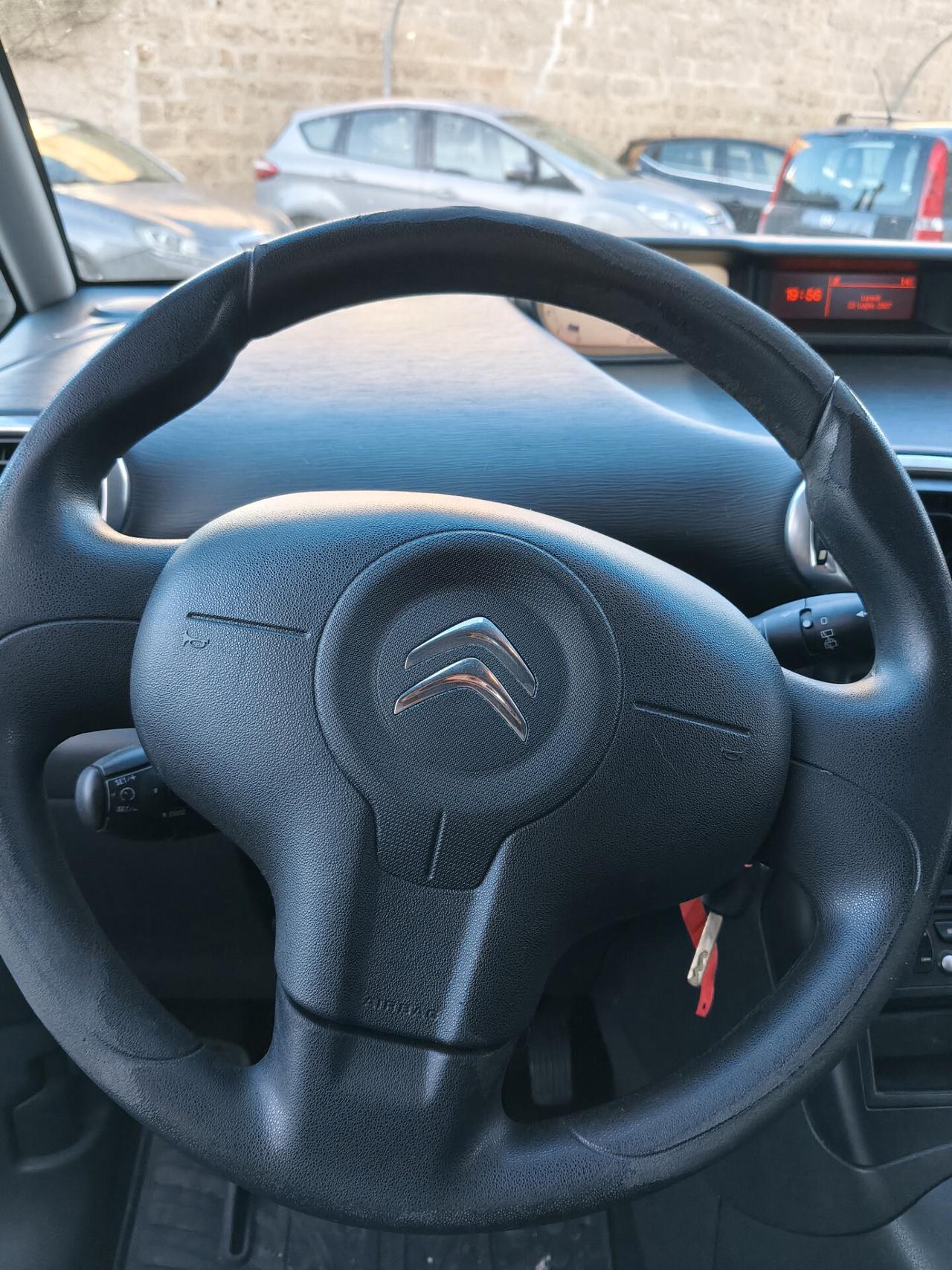 Citroen C3 Picasso 1.6 HDi 90 Exclusive