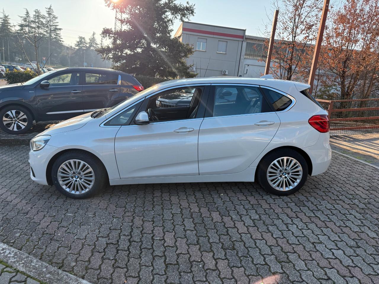 Bmw 216 218d Active Tourer Advantage