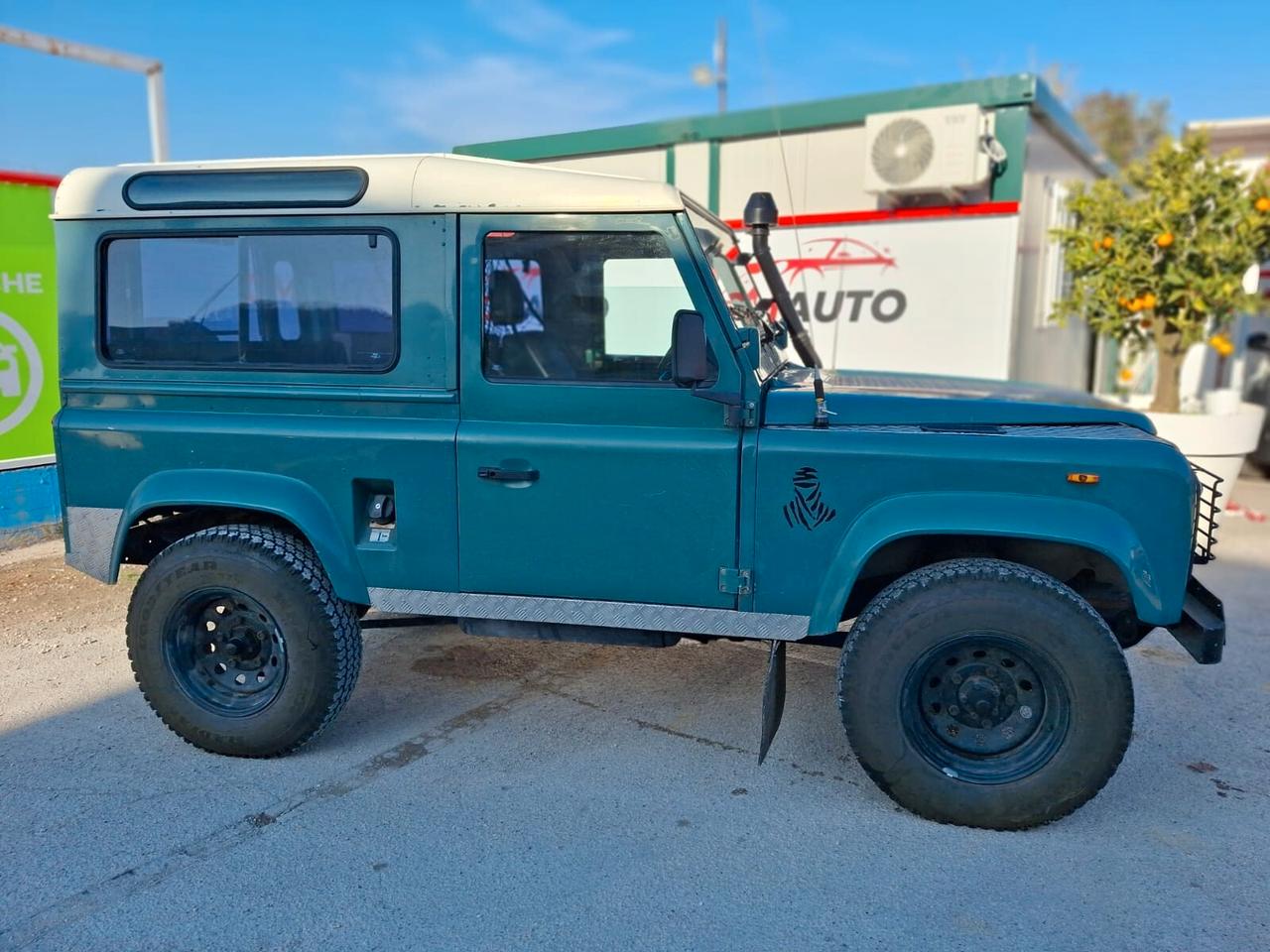 LAND ROVER DEFENDER 90 SW