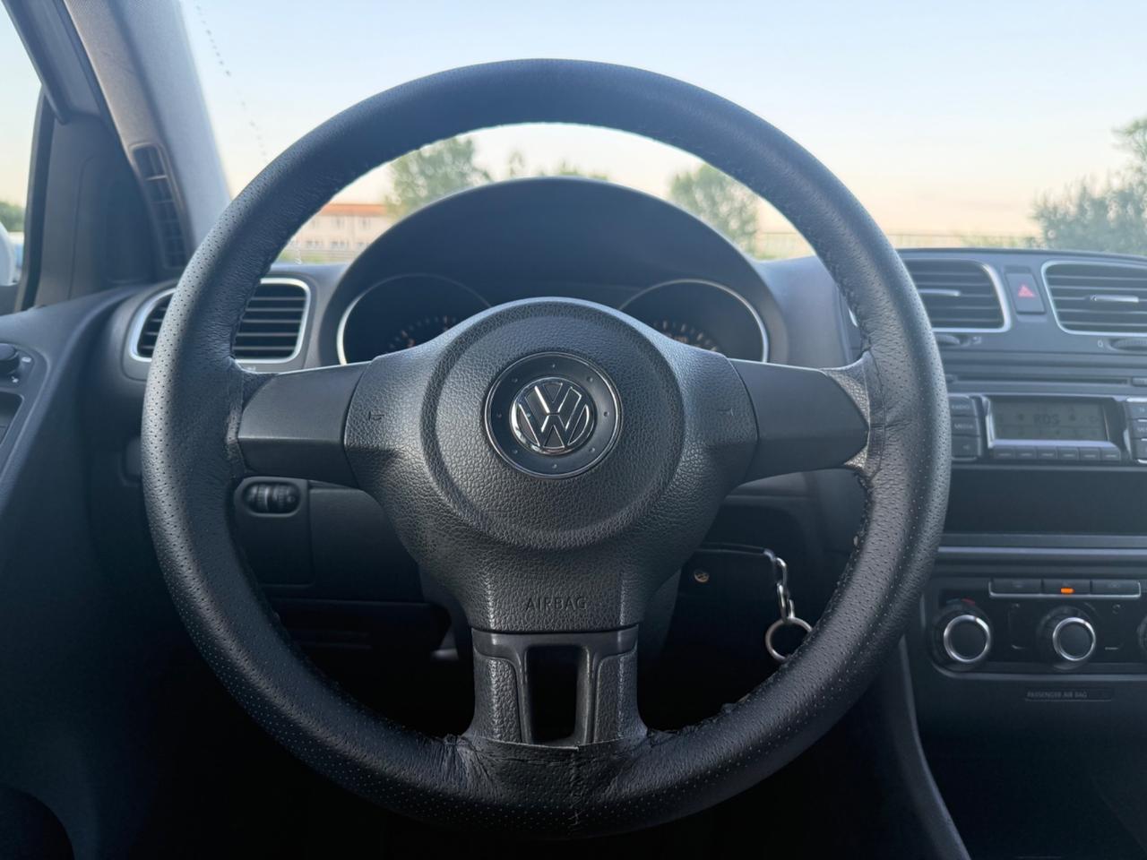 Volkswagen Golf 1.6 TDI DPF 5p. Highline