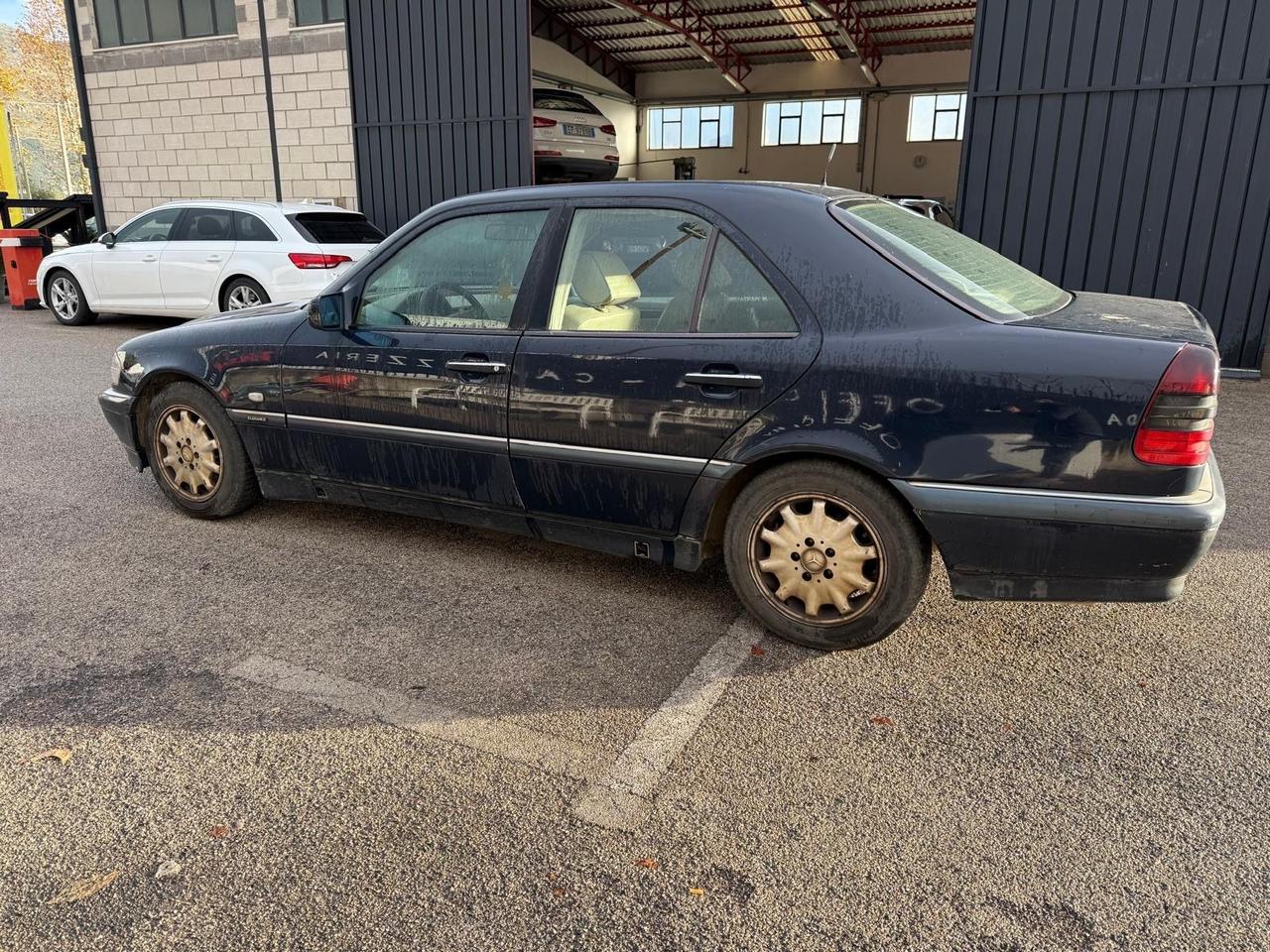 Mercedes-benz C 220 C 220 diesel cat Classic