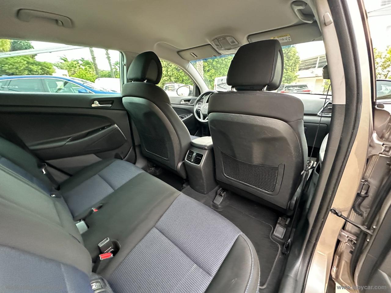 HYUNDAI Tucson 1.7 CRDi XPossible