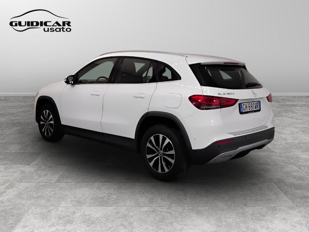 Mercedes-Benz GLA-H247 2020 - GLA 180 d Sport auto