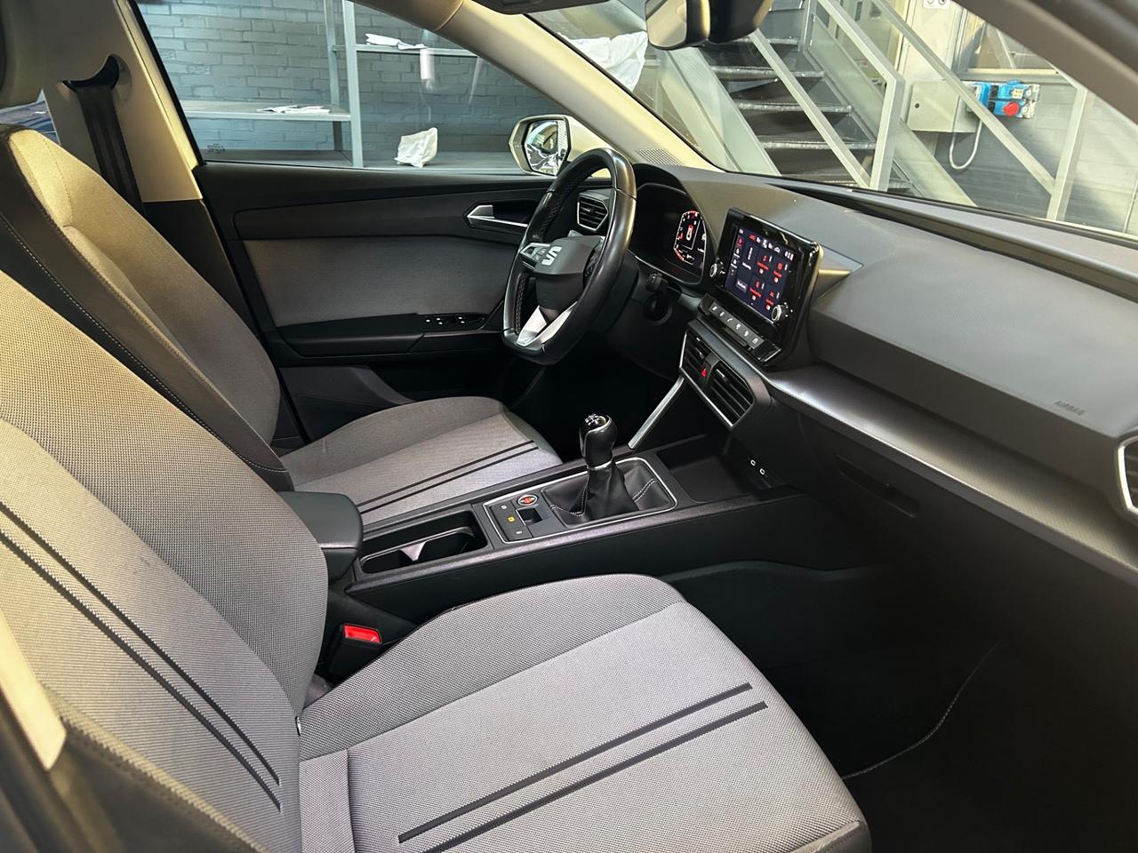 Seat Leon 2.0 TDI Business berlina neopatentati