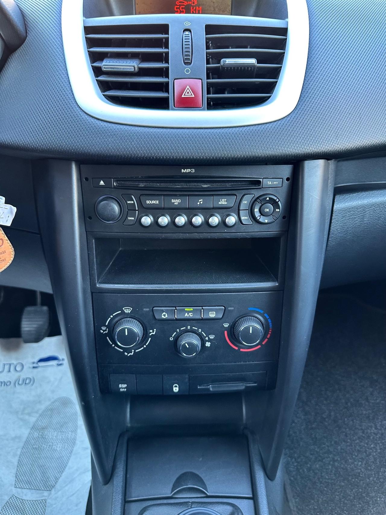 Peugeot 207 1.4Bz 8V 75CV 5p. Neopatentati