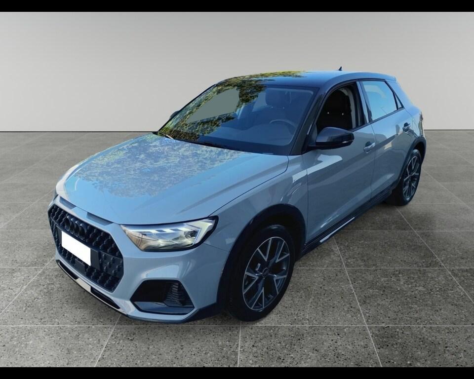 Audi A1 30 1.0 TFSI Identity Contrast S tronic