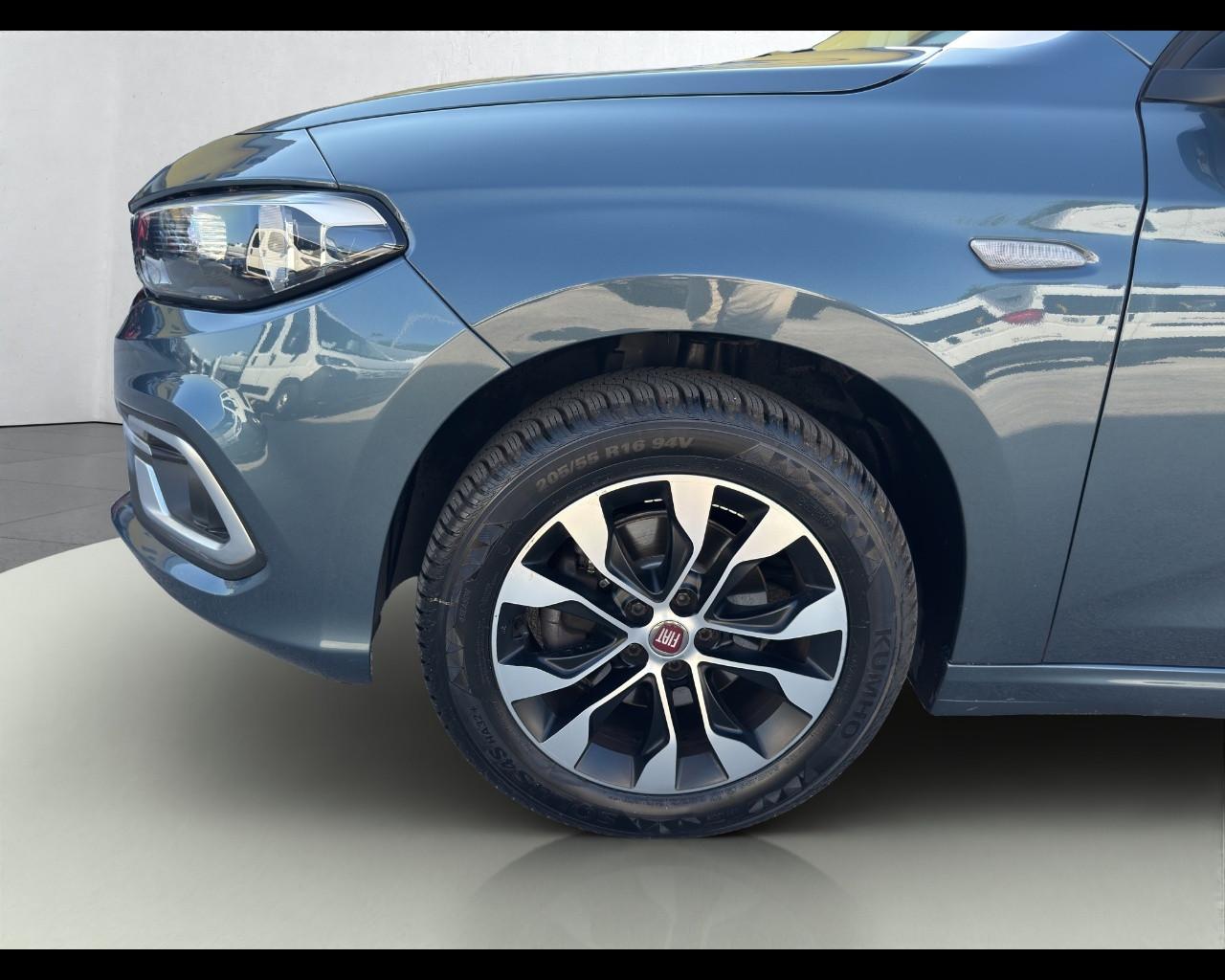 FIAT Tipo (2015-->) - Tipo 1.0 5 porte