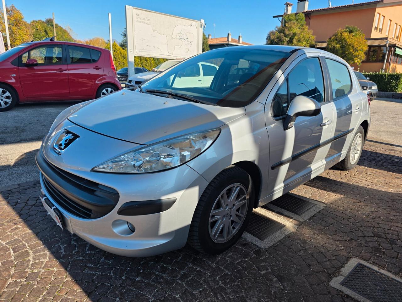 Peugeot 207 1.4 HDi 70CV 5p. XT Unicoproprietario 299.000km
