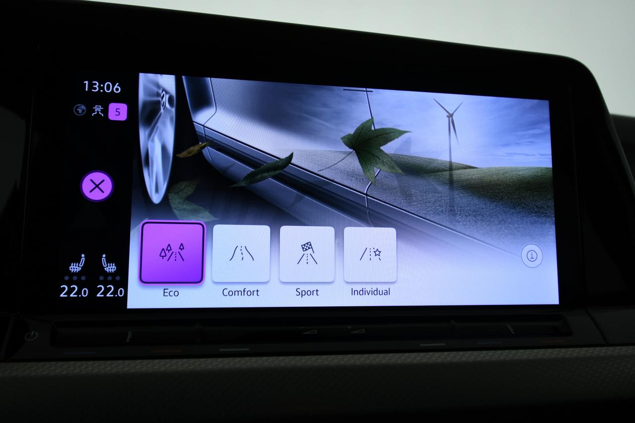 VOLKSWAGEN Golf 2.0 tdi Move 150cv dsg TETTO PANO+HEAD UP+CAMERA+ACC