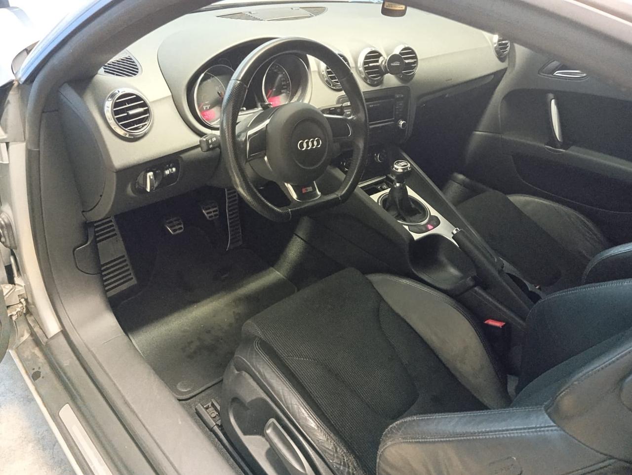 Audi TT Coupé 2.0 TFSI S-LINE 200CV