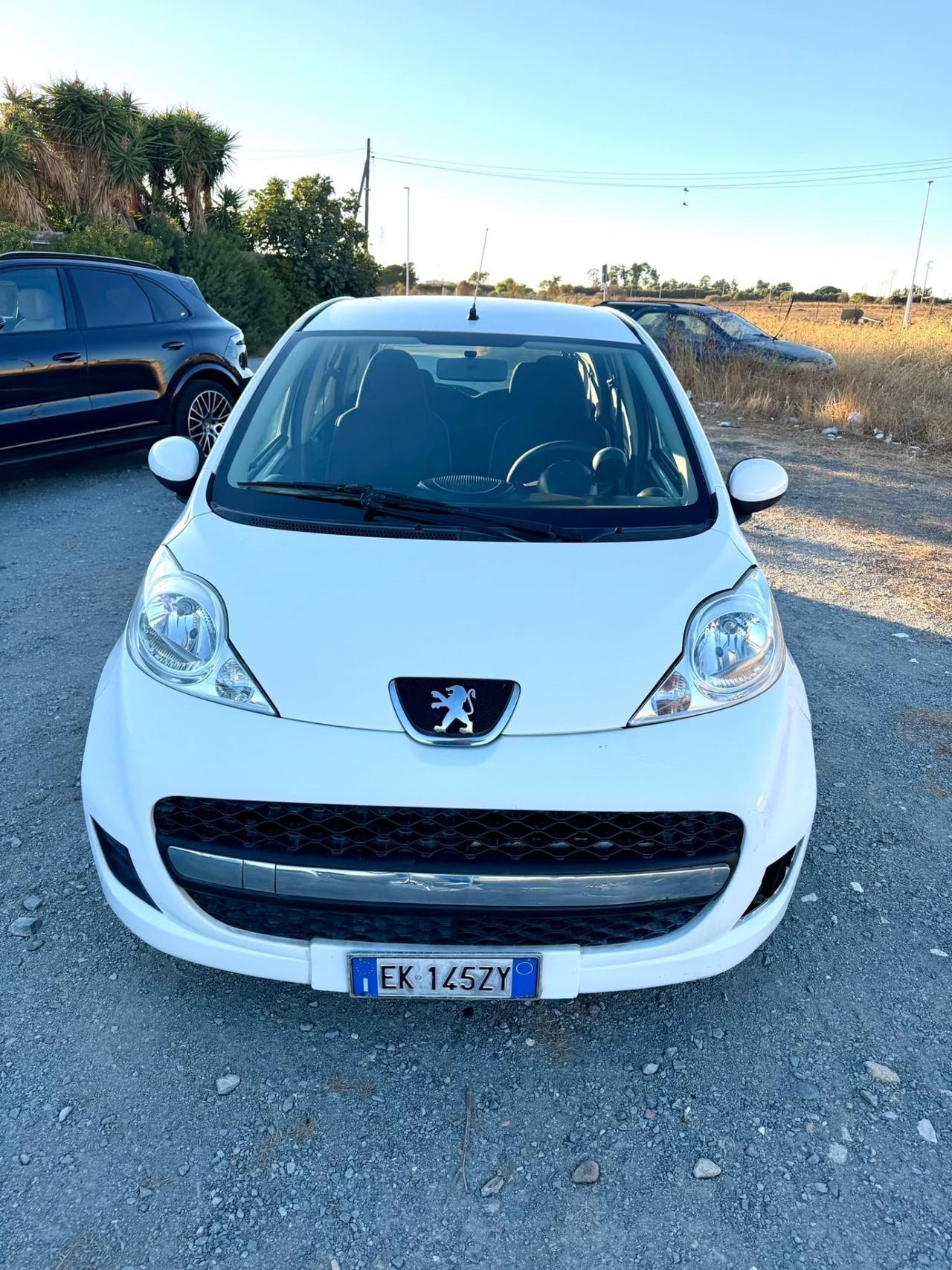 Peugeot 107 1.0 Benzina-Neopatentati- C1