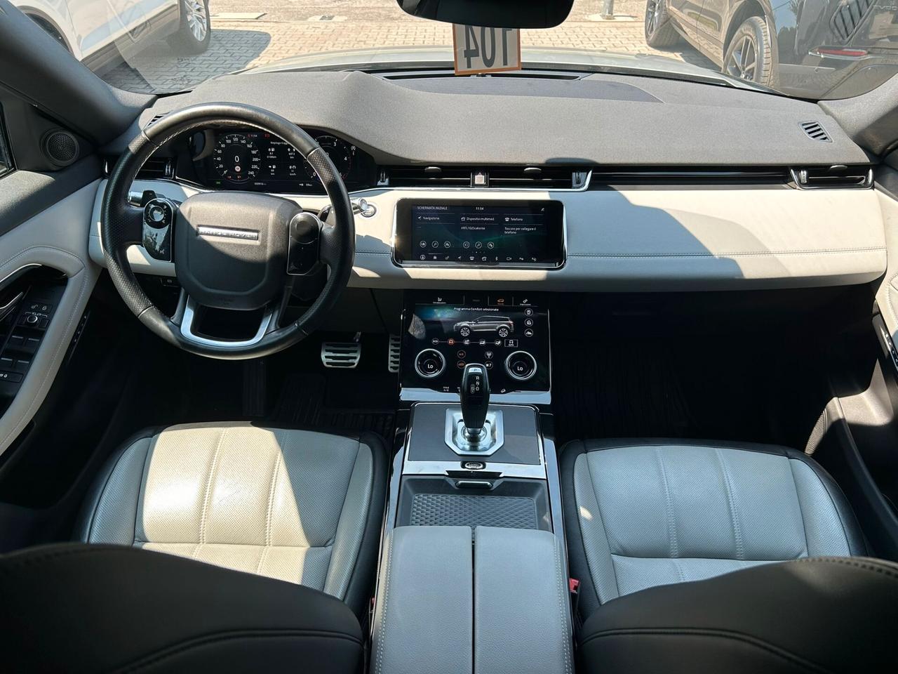 Range Rover Evoque 2.0D AWD Auto R-Dynamic SE