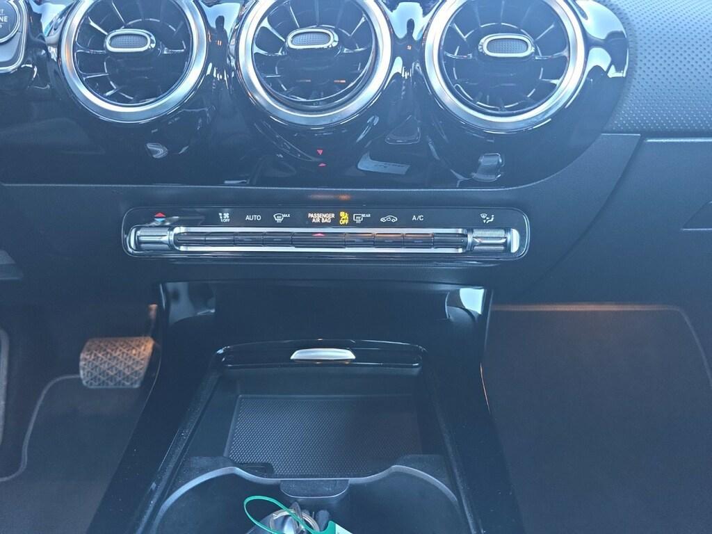 Mercedes CLA 180 180 D Progressive Advanced 8G-DCT