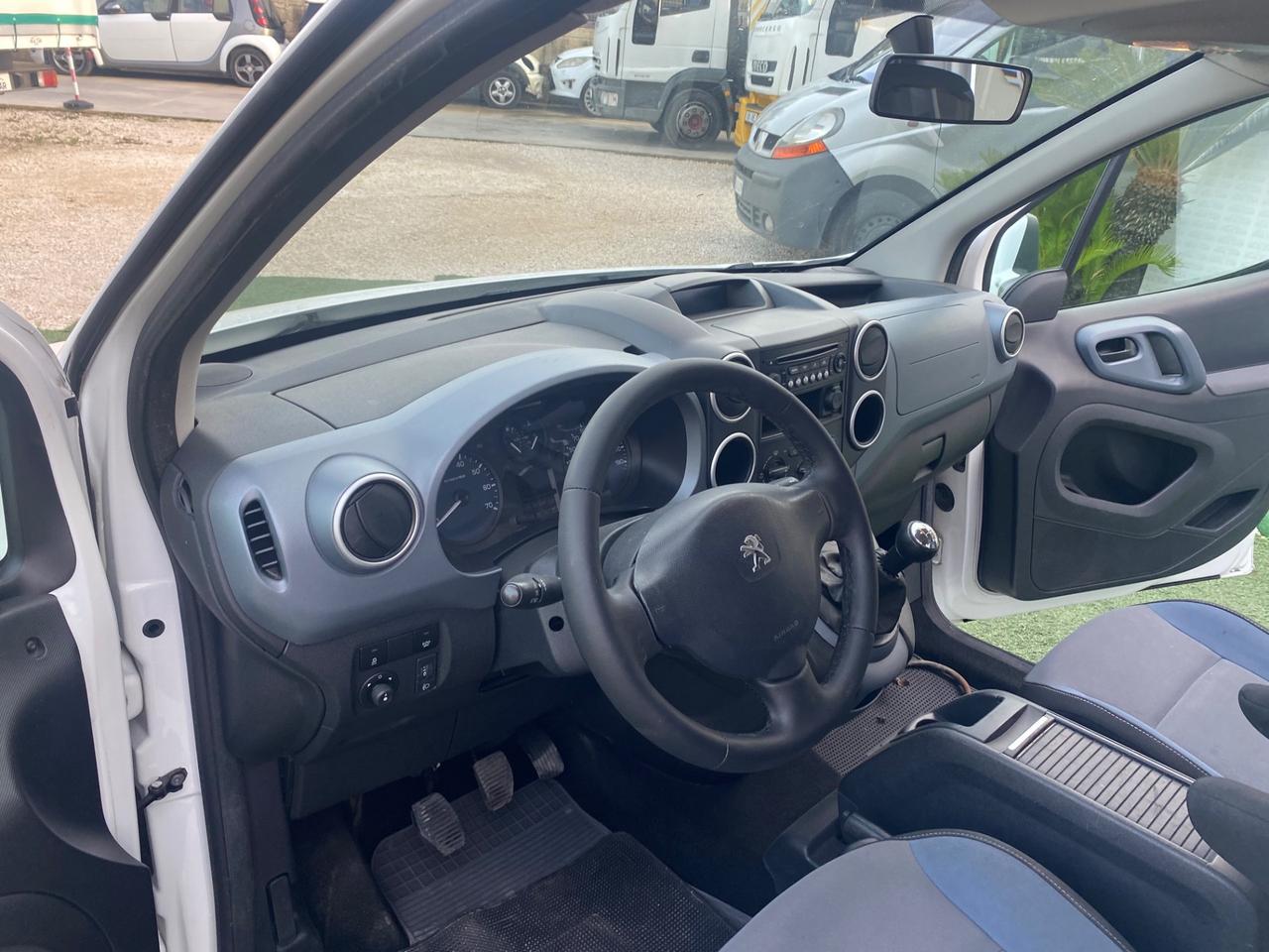 Peugeot Partner 1.6 HDI Pedana Disabile 2015