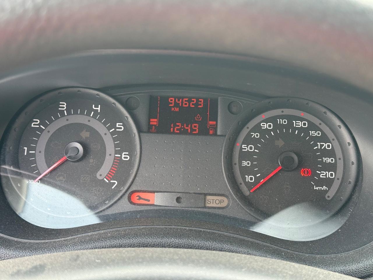 Renault Clio 1.2 16V cat 3 porte Confort Authentique