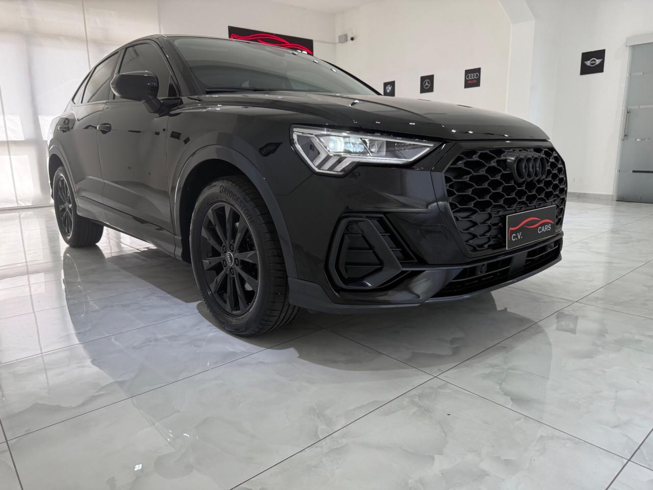 AUDI Q3 SPB 35 TDI S TRONIC SPORT TOTAL BLACK